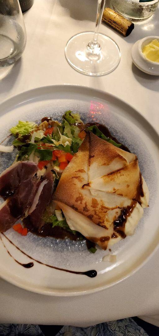 Attached picture Goat Cheese Salad and smoked duck.jpg